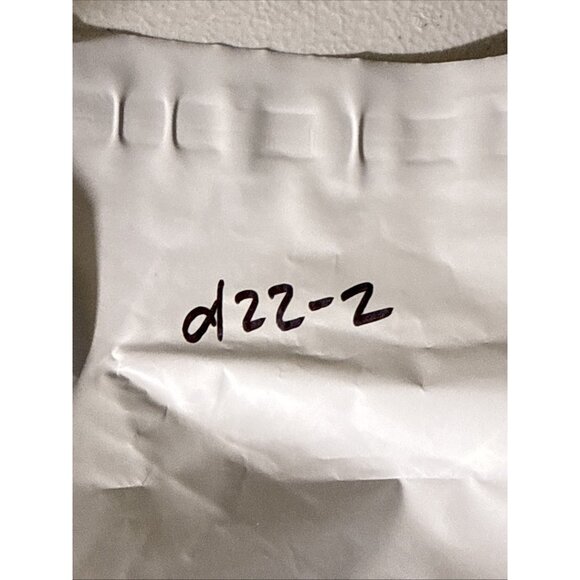 Chicos Pants Womens‎ Size 34x28 Light Beige Cargo Double Button Comfort - Picture 13 of 14